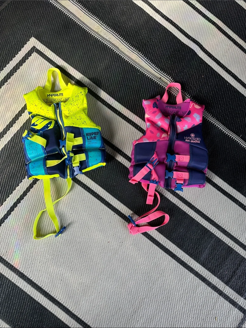 Hyperlite Kids Life Jacket - Pink or Neon Yellow